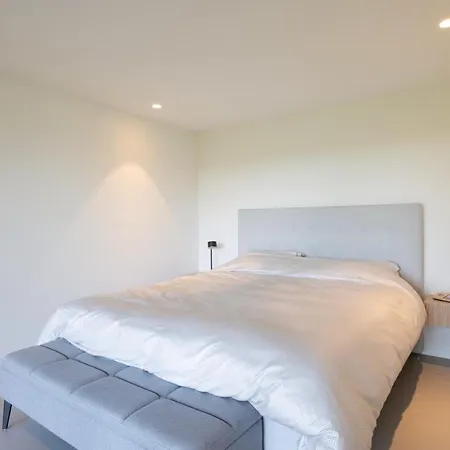 'elements' With Panoramic Views Holiday home