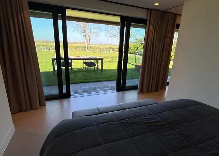 'elements' With Panoramic Views