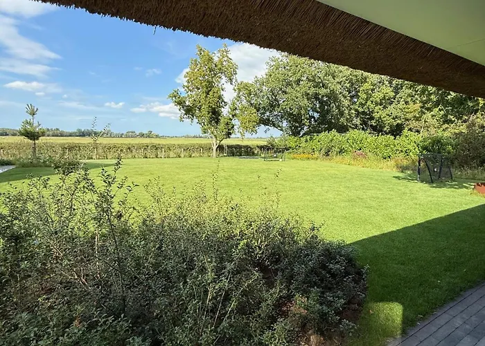 'elements' With Panoramic Views