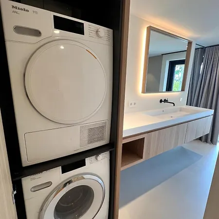 'elements' With Panoramic Views *