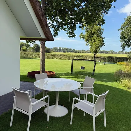 'elements' With Panoramic Views