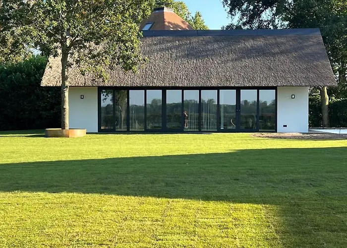 Vakantiehuis 'elements' With Panoramic Views