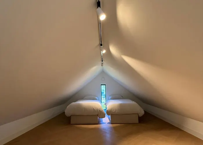 'elements' With Panoramic Views Vakantiehuis *