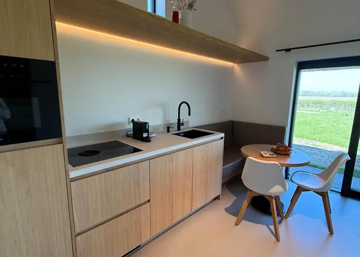 'elements' With Panoramic Views *