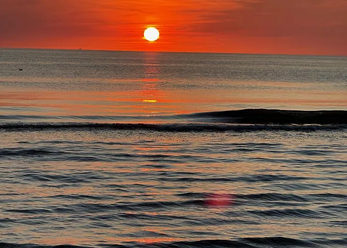 'elements' With Panoramic Views